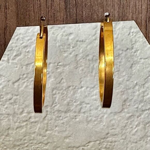 Gold plated  hoop earrings - Picture 2 of 8